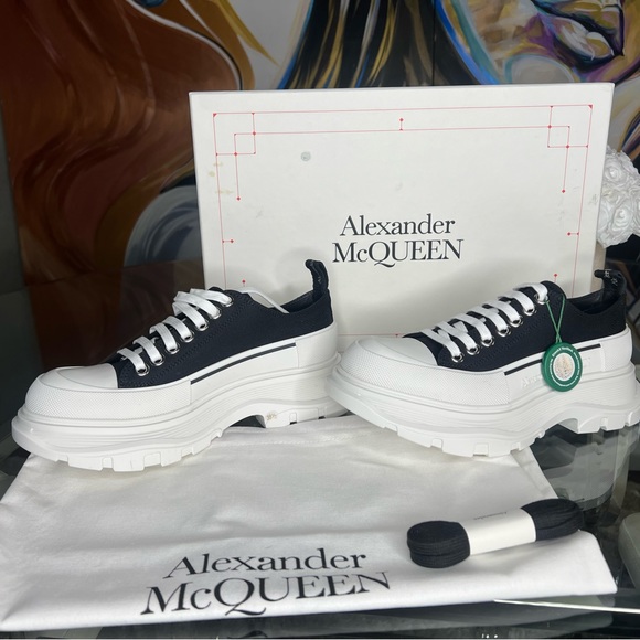 Alexander McQueen Tread Slick Lace-Up 38 - Picture 1 of 5